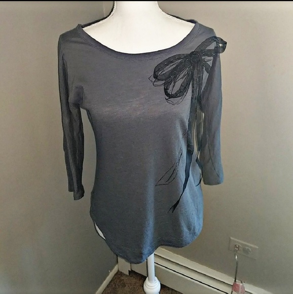 3/$10 Lauren Conrad Gray Top Black Bow XS - Picture 2 of 7
